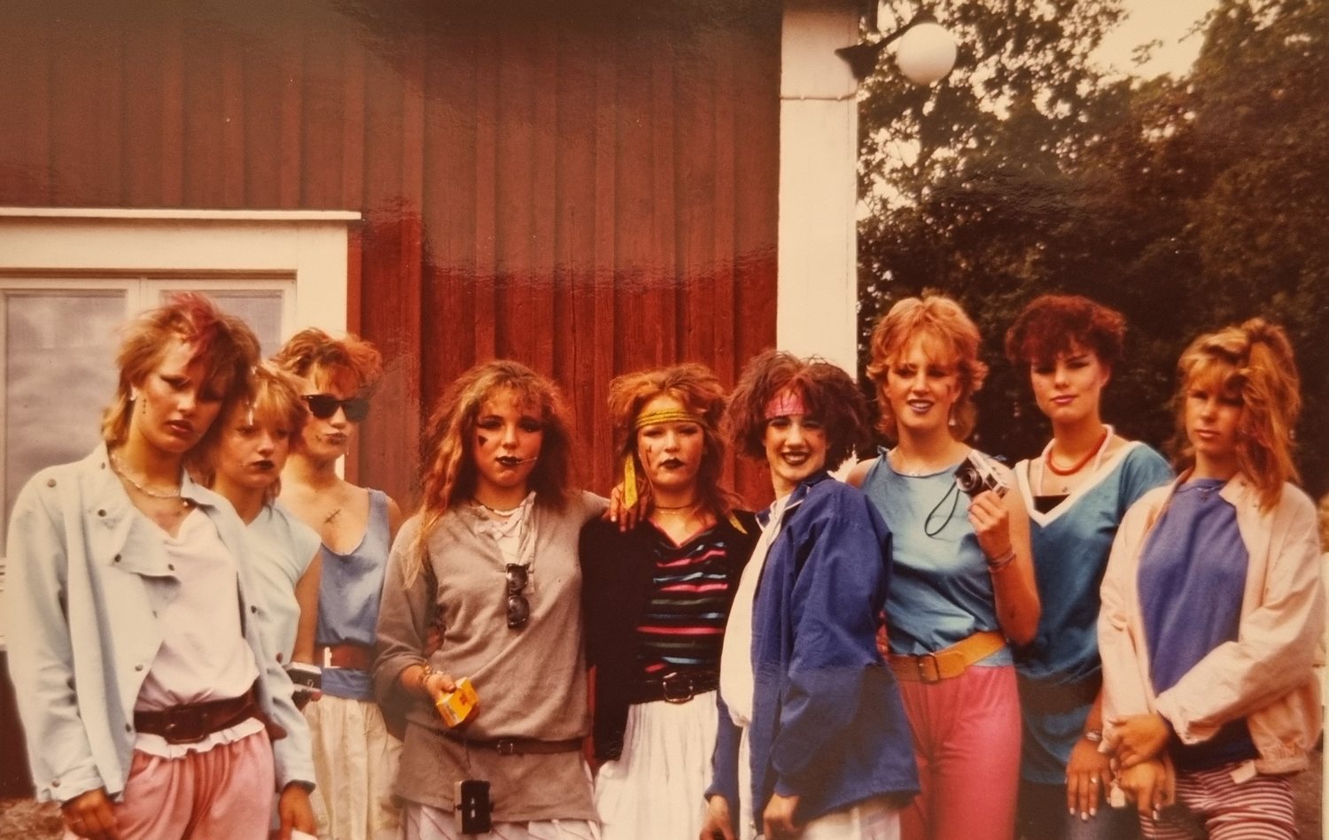 Tjejstuga 1984 – även om det skulle kunna vara en temadag tiotals år senare.